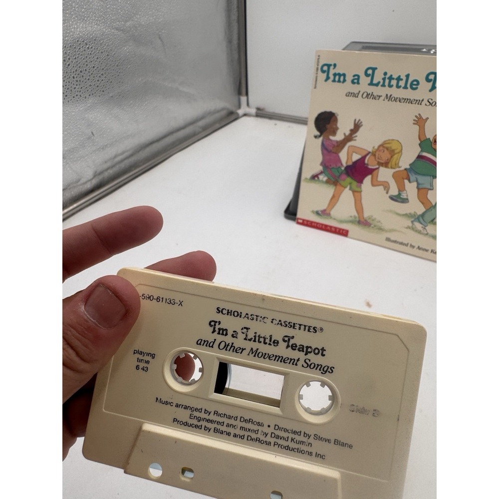 I'm a Little Teapot Scholastic 1994 Book & Cassette Movement Songs Vintage Rare - Picture 4 of 9